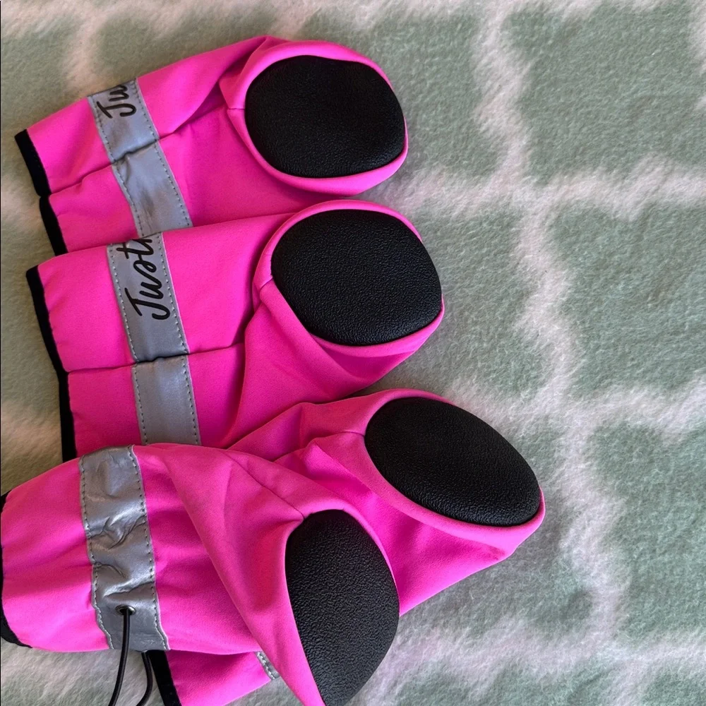 NWOT Justice Neon Pink reflective silver stripe dog Booties size L - Picture 3 of 6